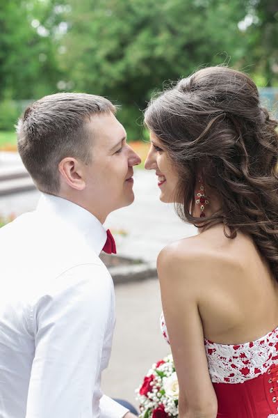 結婚式の写真家Dasha Uzlova (uzlova)。2016 7月13日の写真