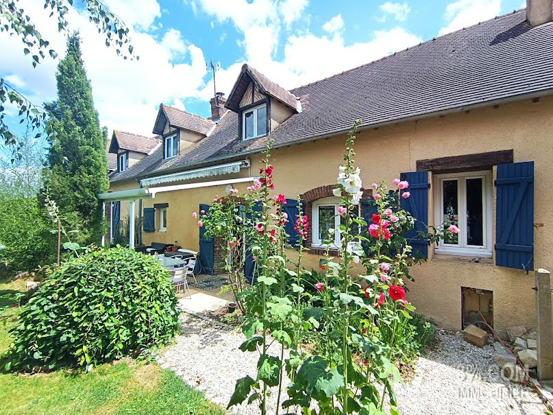 Vente maison 6 pièces 177 m² à Chartres (28000), 298 000 €