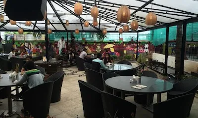 Aqua Garden Resto Bar