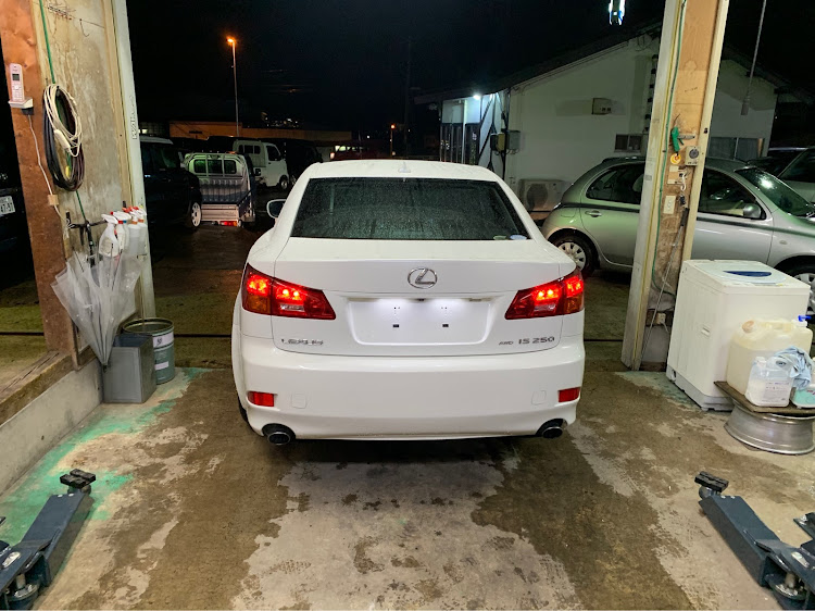 Ry〝IS250〟さんが投稿したis250・乗り換え・納車まで長いに関するカスタム事例の投稿画像1枚目