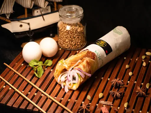 Cafe Rollcha Special Peri Peri Egg Roll