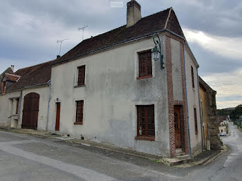 maison à Saint-Ulphace (72)