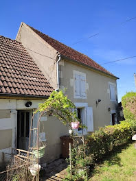 maison à Lurcy-le-Bourg (58)