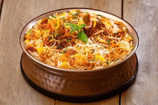 Hyderabadi Chicken Biryani [Jumbo]