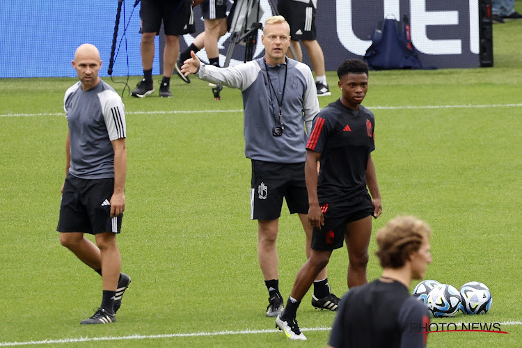 Olivier Deschacht, un coach satisfait : " Je n'ai pas vécu ça en tant que joueur, c'est agréable »