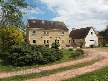 maison à Saint-Pierre-sur-Dives (14)