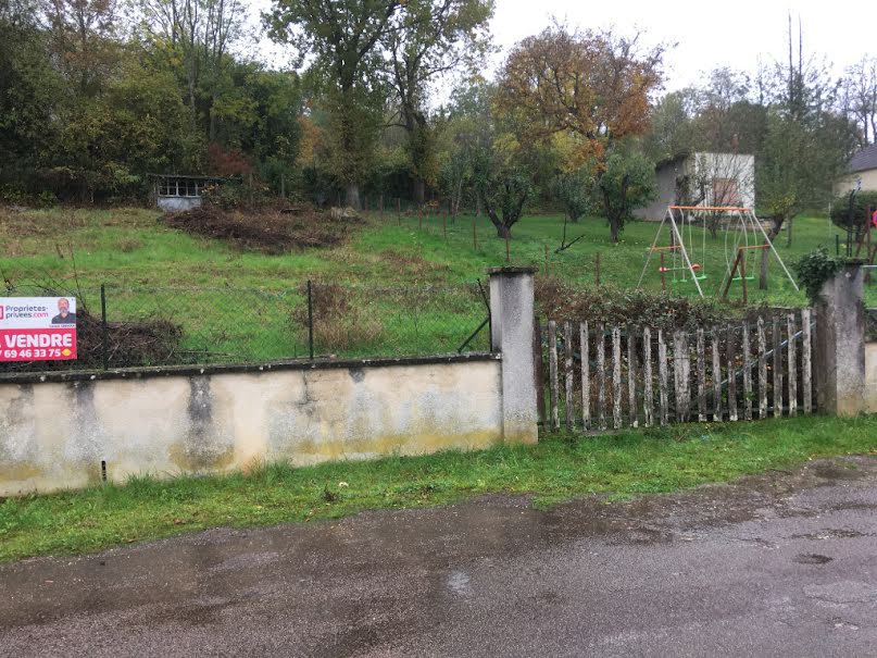 Vente terrain  639 m² à Clamecy (58500), 13 490 €