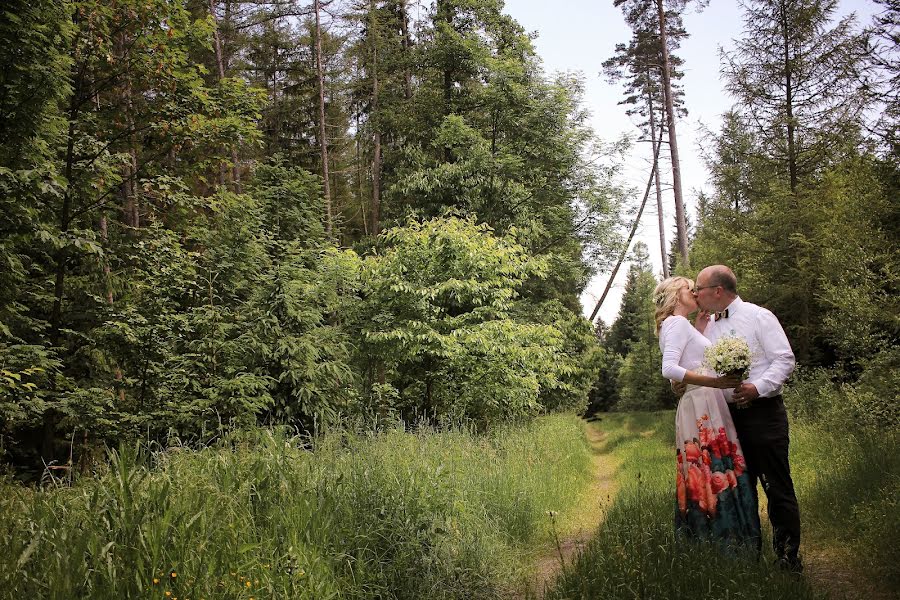 Svatební fotograf Kristýna Jas (kristtyna). Fotografie z 18.června 2020