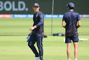 Quinton De Kock (left) in the Proteas' warm-up ahead of the 2021 ICC T20 World Cup match against Sri Lanka at Sharjah Cricket Stadium  in Sharjah, United Arab Emirates on October 30, 2021. 