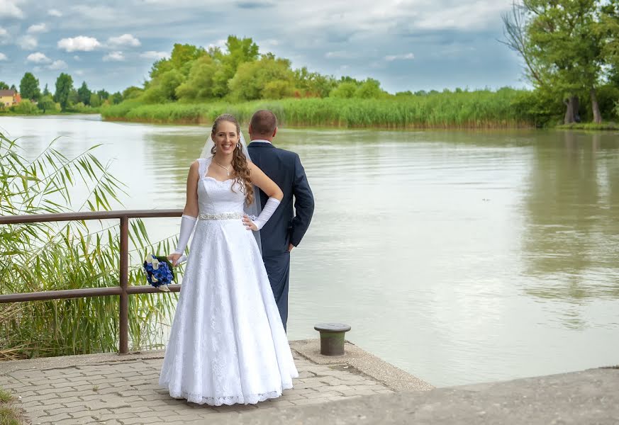 Fotograf ślubny Lajos Sziráki Olex (olex). Zdjęcie z 13 października 2019