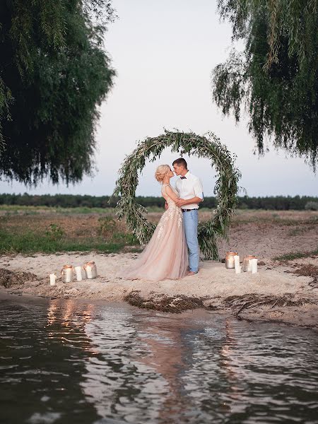 Fotógrafo de casamento Petr Pushkin (peterpushkin). Foto de 14 de setembro 2016