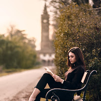 La ragazza del libro di 