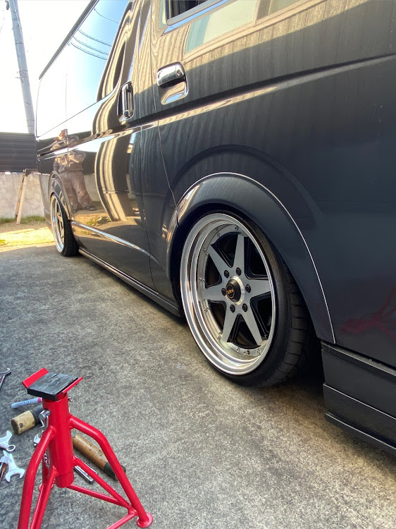 ハイエースバンの船長さんが投稿したカスタム事例の投稿画像3枚目