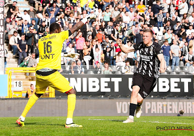 Un départ retentissant au Sporting Charleroi : "Il a déjà signé en Ligue 1"