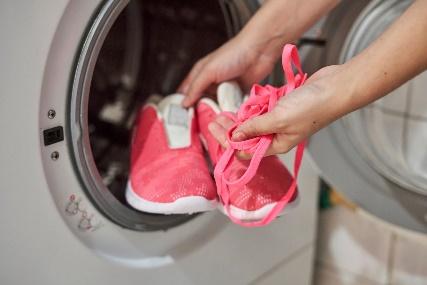 How to Wash Shoes in the Washing Machine