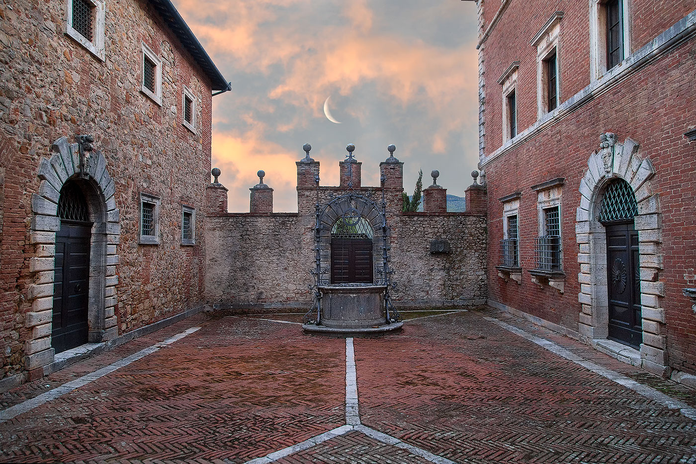 La luna nel chiostro di Blondy