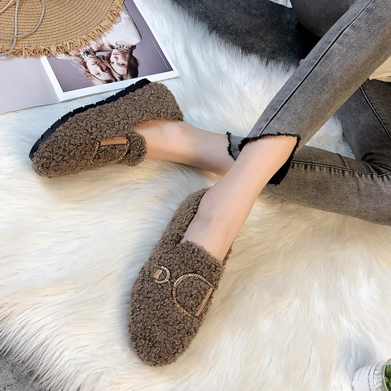 Zapatos de plataforma de terciopelo para mujer Otoño, calzado cómodo y cálido, perfectos para el invierno, con estilo y elevación.