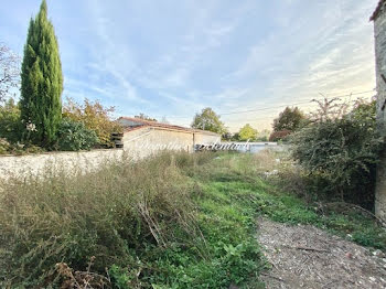 maison à Villeneuve-la-Comtesse (17)