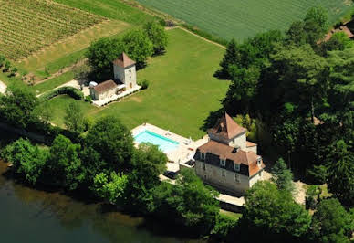 Maison avec piscine 18