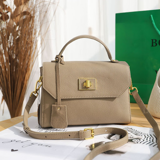 Title 5, All-Match Shoulder Small Square Bag The perfect...