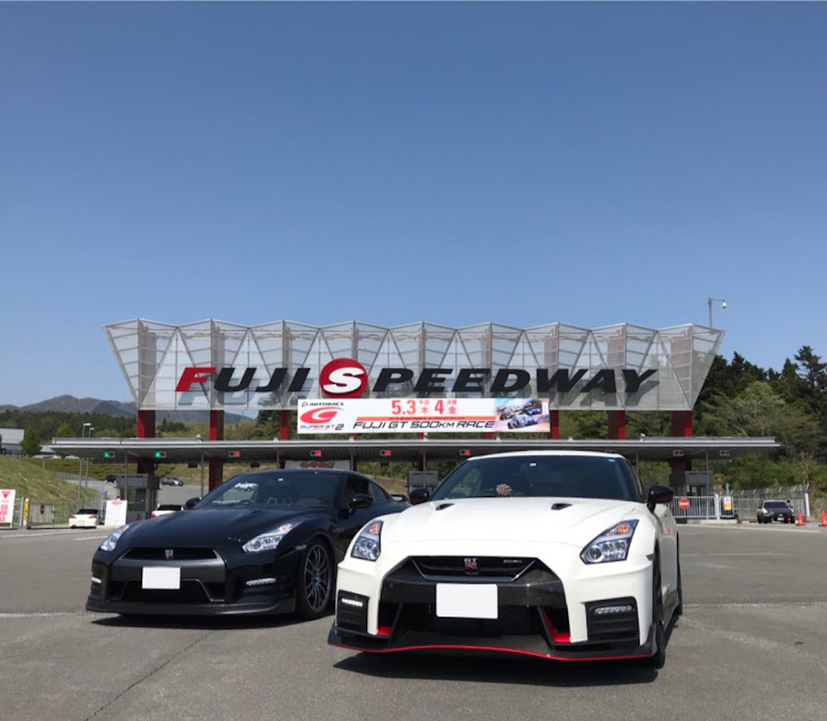 NISSAN GT-Rの兄弟・モーターファンフェスタ・富士スピードウェイに関するカスタム事例の投稿画像1枚目