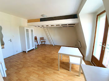 appartement à Sainte-genevieve-des-bois (91)