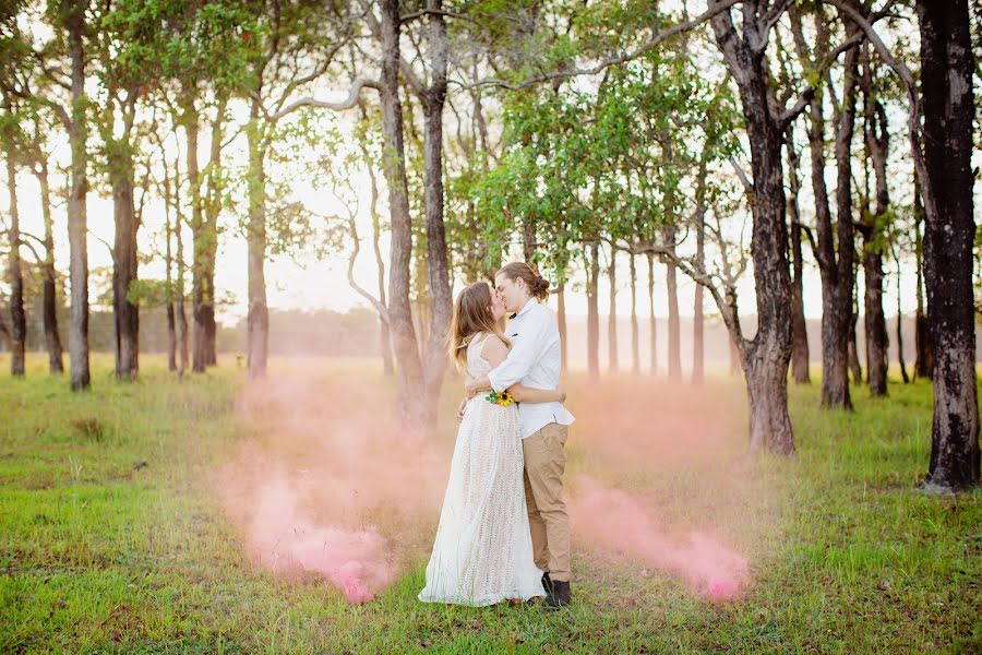 Fotografo di matrimoni Stephanie Flay (stephanieflay). Foto del 10 febbraio 2019