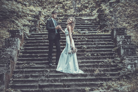 結婚式の写真家Dmitriy Chikalin (dima32)。2017 1月2日の写真