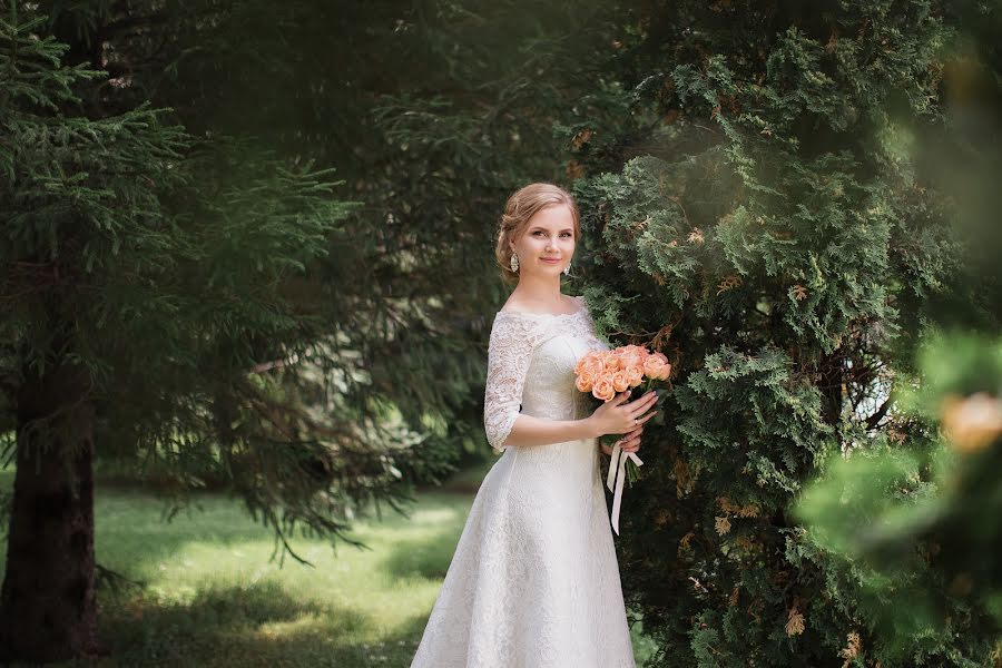 Wedding photographer Yuliya Medvedeva (multjaschka). Photo of 30 January 2019