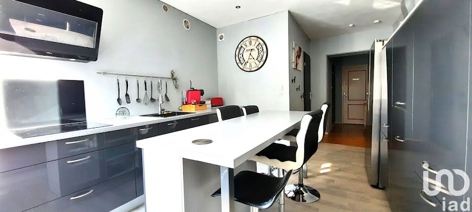 Vente appartement 6 pièces 108 m² à Moyeuvre-Petite (57250), 145 000 €