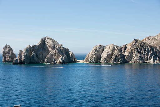 Lovers Beach, Cabo.jpg - The Land's End peninsula at Cabo San Lucas.