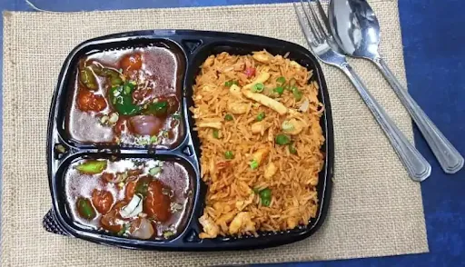 Chicken Schezwan Rice With Chilli Chicken