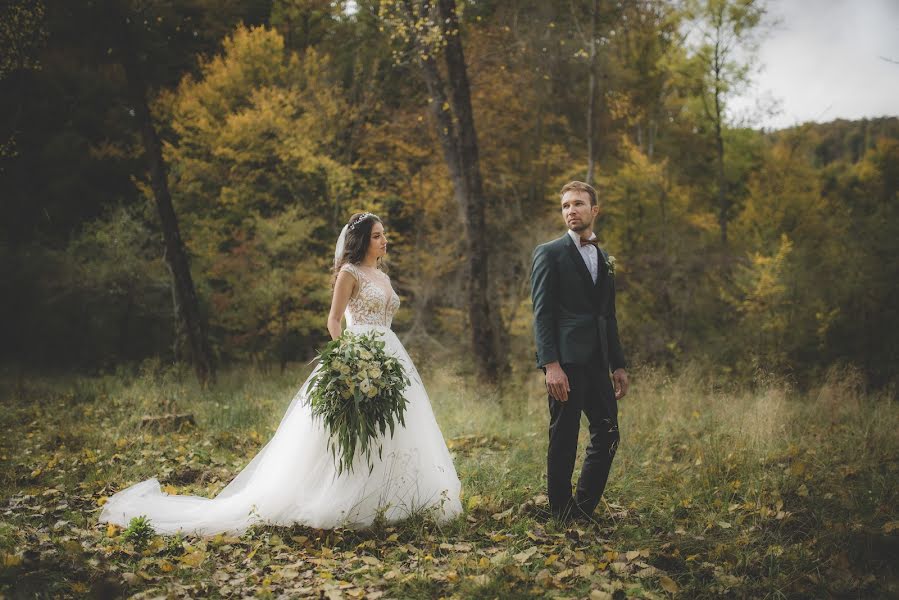 Fotógrafo de casamento Florentin Drăgan (florentindragan). Foto de 15 de dezembro 2020