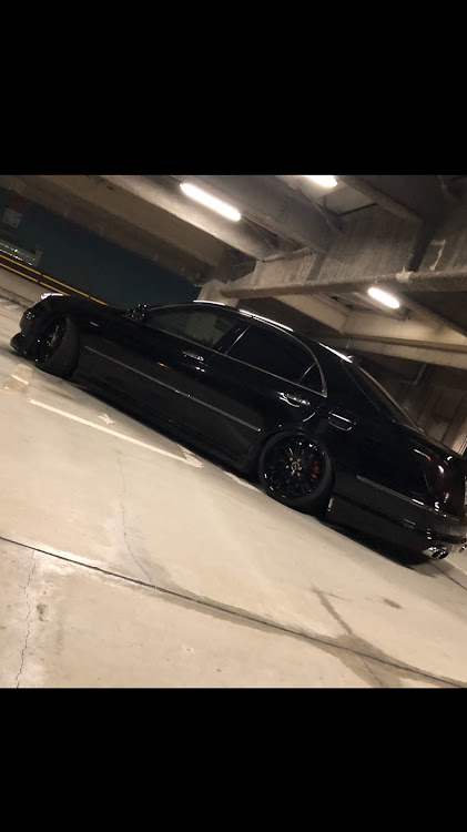クラウンマジェスタのドライブ・クルマ好きと繋がりたい・夜中徘徊・暇人の休日に関するカスタム事例の投稿画像1枚目