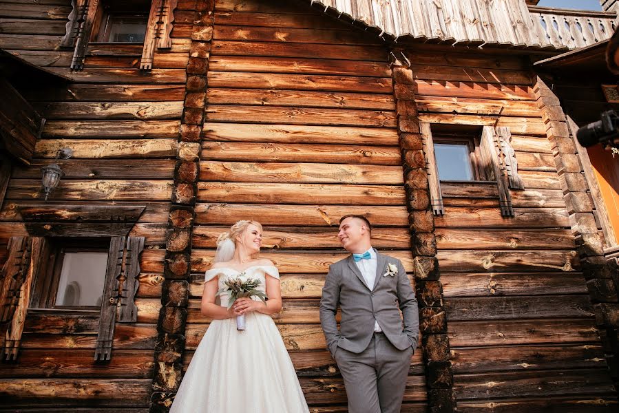 Fotógrafo de casamento Tatyana Krut (tatianakrut). Foto de 31 de março 2020