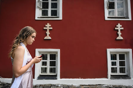 Wedding photographer Petr Gubanov (watashiwa). Photo of 26 April 2020