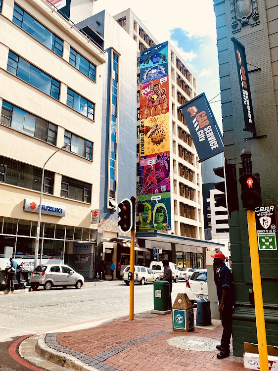 The ‘Your Best Shot’ mural urges all South Africans to get vaccinated. Artists: Bushy Wopp, Mernette Swarts, Silas Ras Moetse, Wayne Bks and Dekor One.