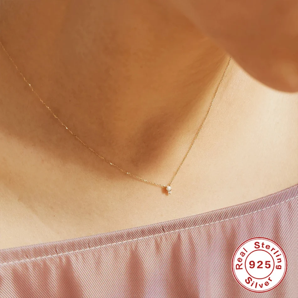 S925 Sterling Silver Simple Pearl Diamond Advanced Elegant Clavicle Chain Necklace, perfect for adding sophistication an