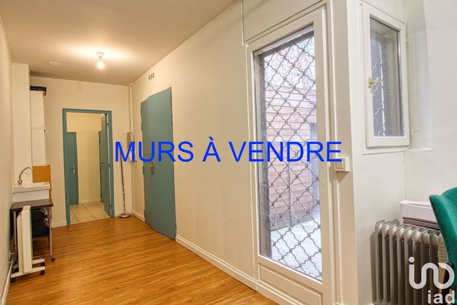 Vente locaux professionnels  22 m² à Issy-les-Moulineaux (92130), 185 000 €