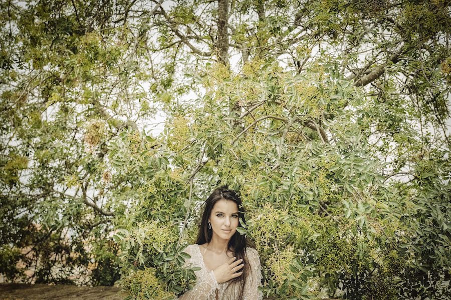 Fotografo di matrimoni Roberto Arcangeli (robertoarcangeli). Foto del 28 luglio 2021