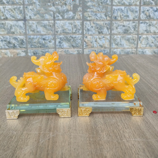 Title 1, Office Home Resin Craft Ornament. Perfect for D...