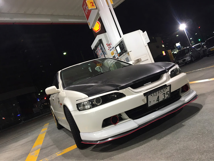 アコードのフルバケットシート取り付け・フルバケ・ガソスタは盛れる・眠い💤に関するカスタム事例の投稿画像1枚目