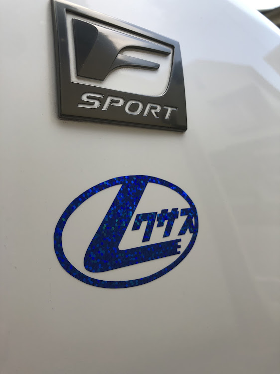ISのDIY・ステッカー・ISに関するカスタム事例の投稿画像2枚目