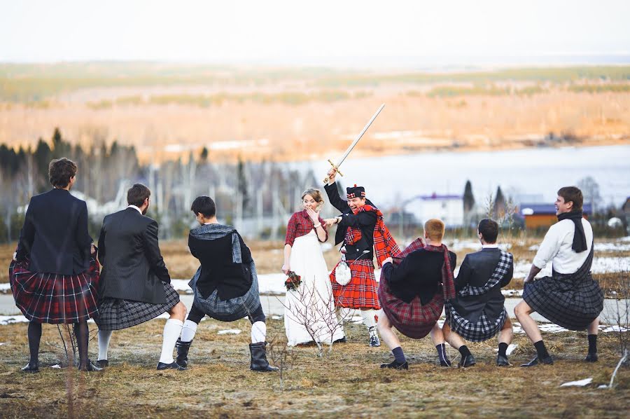 Wedding photographer Pavel Savin (pavelsavin). Photo of 8 October 2014