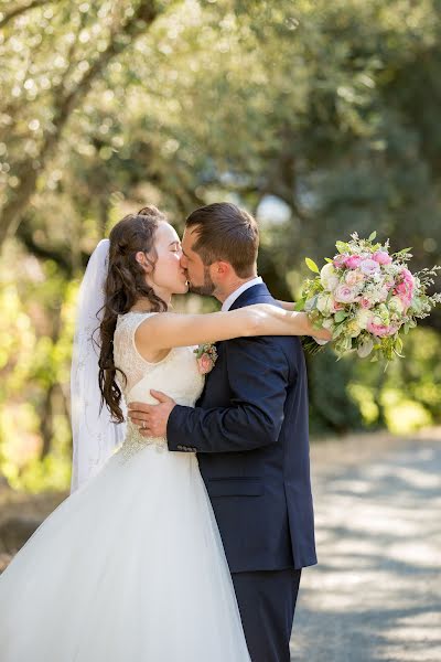 Fotografo di matrimoni Nadiya Kalyuta (nadika). Foto del 13 agosto 2017