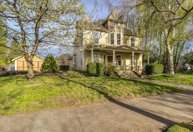 House with garden 20