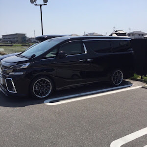 ヴェルファイア AGH30W