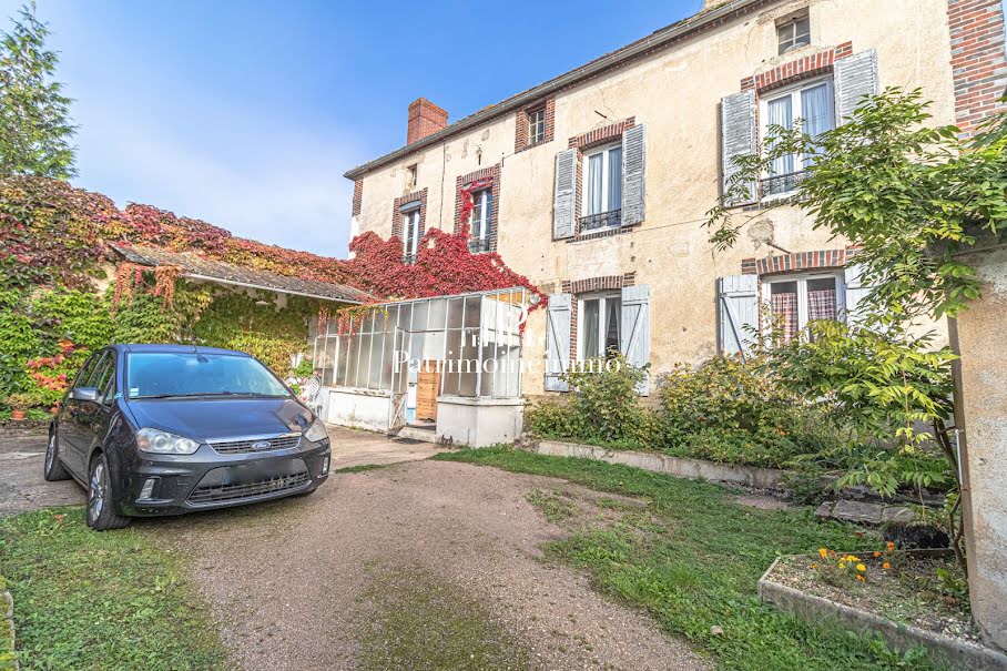 Vente maison 9 pièces 224 m² à Migennes (89400), 190 000 €