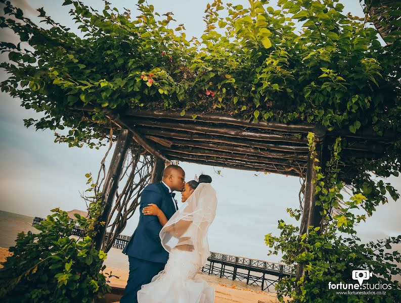 Fotógrafo de bodas Fortune Studios (fortunestudios). Foto del 6 de febrero 2019