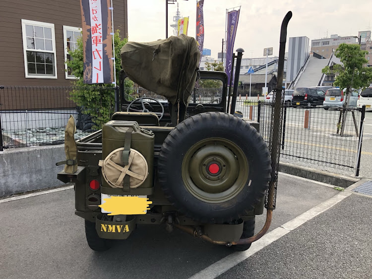 H2のHUMMER H2・HUMMER・ウィリスジープ・西条駐屯地・hentaiに関するカスタム事例の投稿画像10枚目